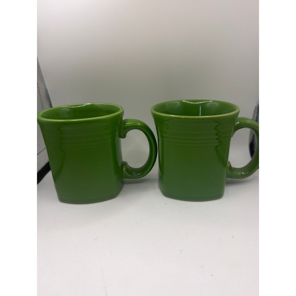 2 "SQUARE" MUGS shamrock green FIESTAWARE FIESTA WARE 13 OZ